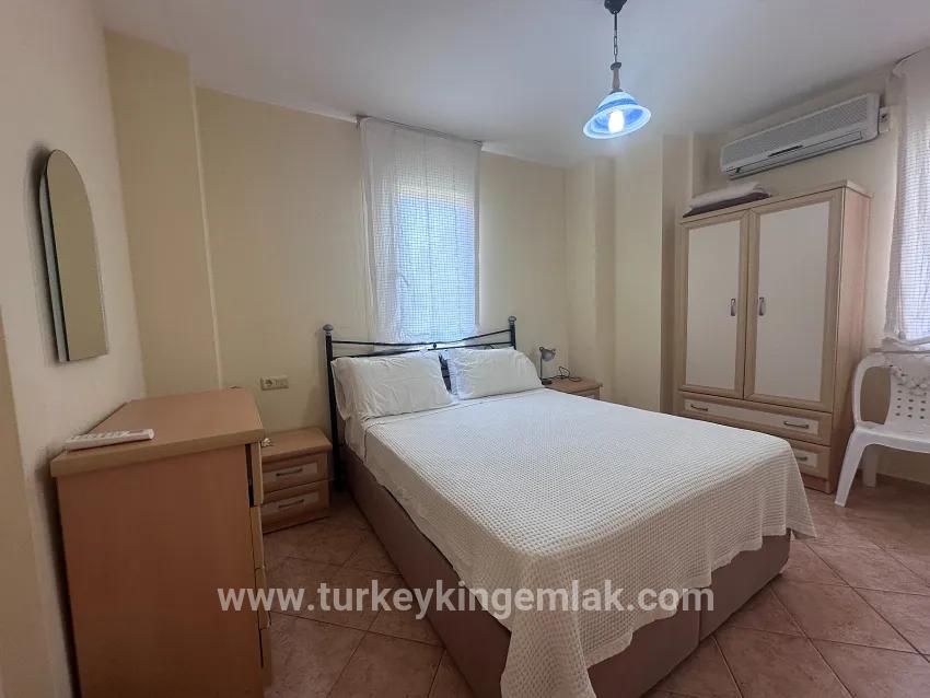 In Gülpınar Mit Bergpanorama Und Zu Fuß Erreichbar Zum Stadtzentrum Freistehende Villa