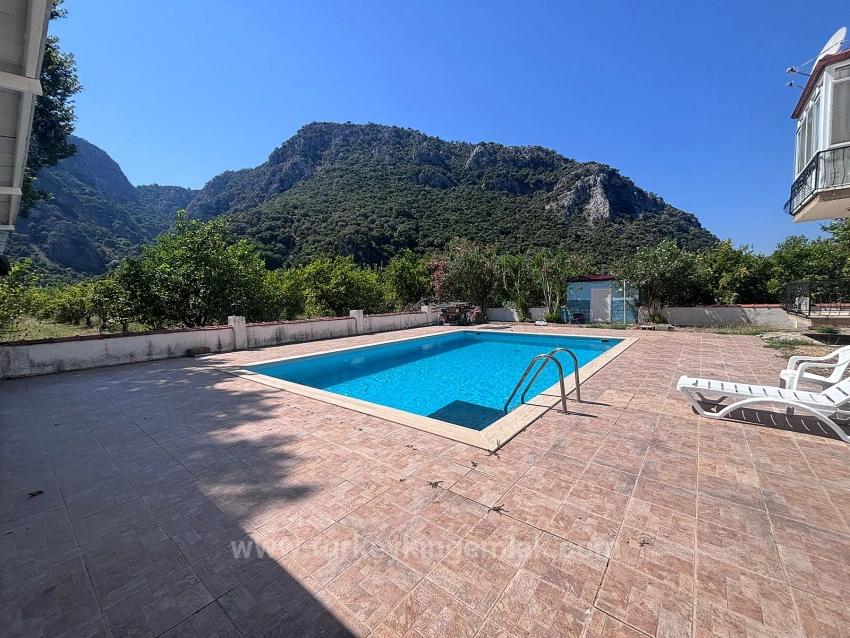 Triplex-Villa In Okçular Marmarlı, Dalyan, Umgeben Von Natur