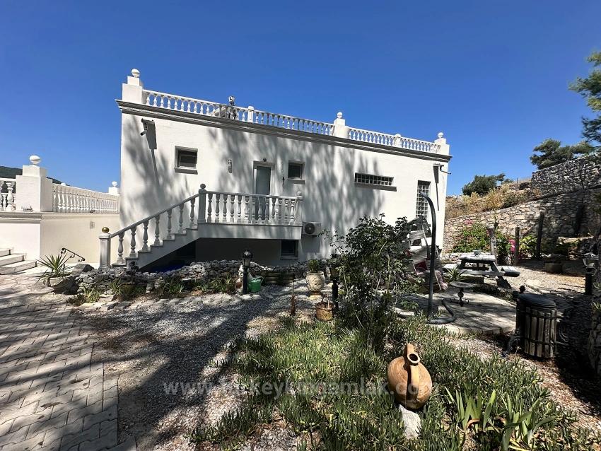 Luxuriöse Villa Mit 7 Schlafzimmern Und Unvergleichlichem Meerblick In Gökbel