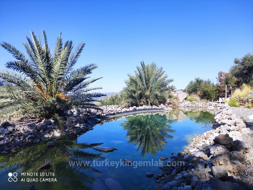 Luxuriöse Villa Mit 7 Schlafzimmern Und Unvergleichlichem Meerblick In Gökbel