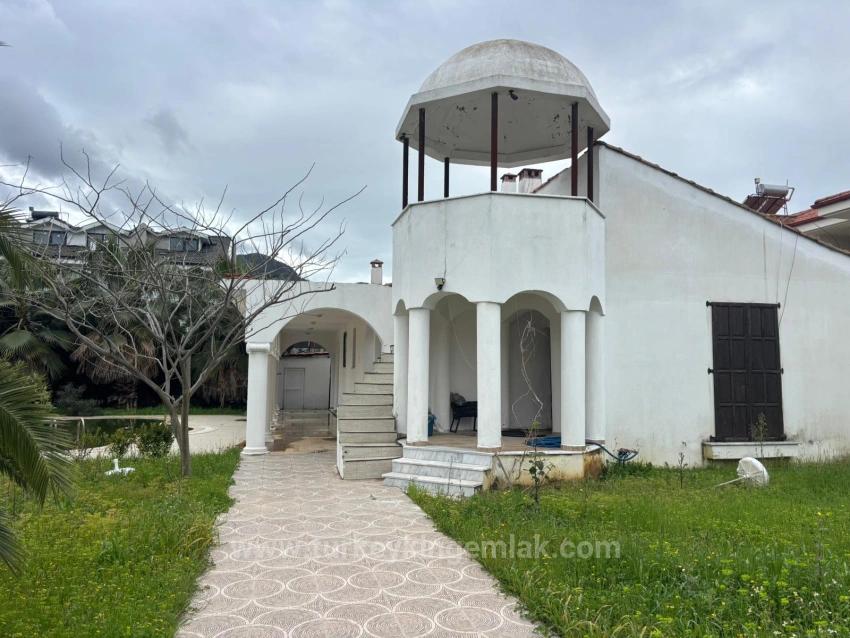 2+1-Zimmer Villa Zu Verkaufen in Dalyan Bz. Ortaca - 1.000 m²