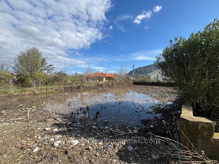 Eckgrundstück Mit Wohnzone Zum Verkauf In Muğla Dalyan Arıkbaşı