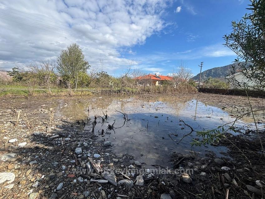 Eckgrundstück Mit Wohnzone Zum Verkauf In Muğla Dalyan Arıkbaşı