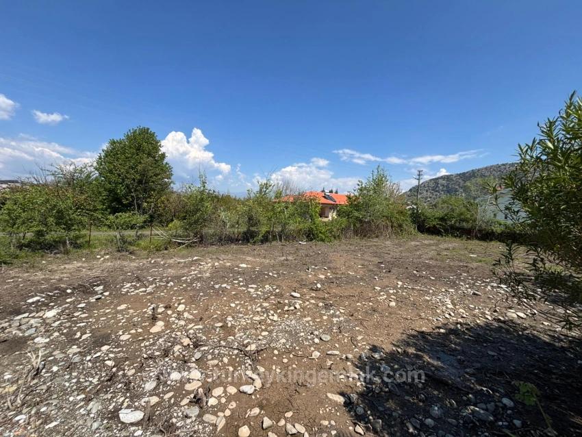 Eckgrundstück Mit Wohnzone Zum Verkauf In Muğla Dalyan Arıkbaşı