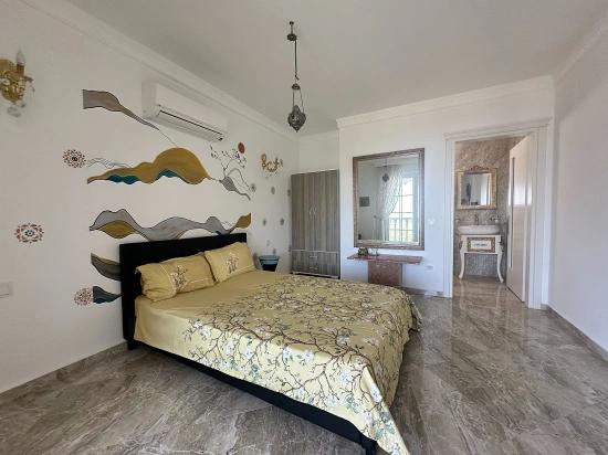 Luxuriöse Villa Mit 7 Schlafzimmern Und Unvergleichlichem Meerblick In Gökbel