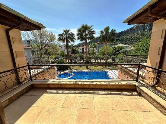 Eine Unvergleichliche, Palastartige Villa Im Herzen Von Dalyan.