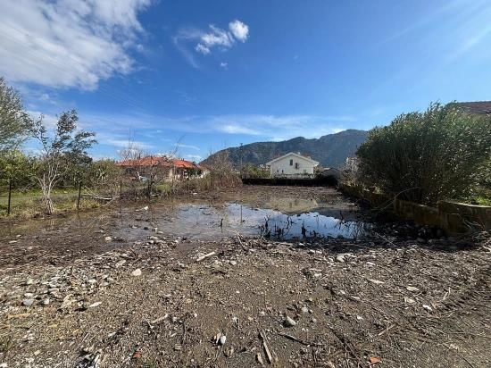 Eckgrundstück Mit Wohnzone Zum Verkauf In Muğla Dalyan Arıkbaşı