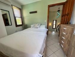 Villa Mit Zwei Schlafzimmern In Einem Charmanten Komplex In Gülpınar, Dalyan.