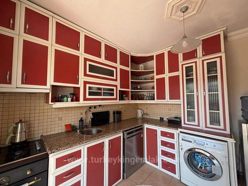 Characterful Villa Offers Great Potential.