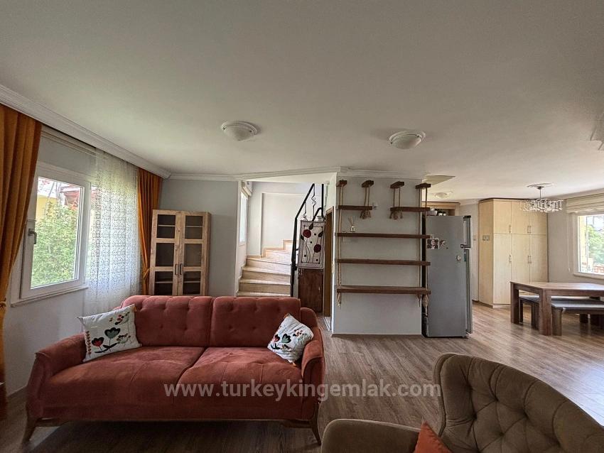Attractive Villa On Small Complex