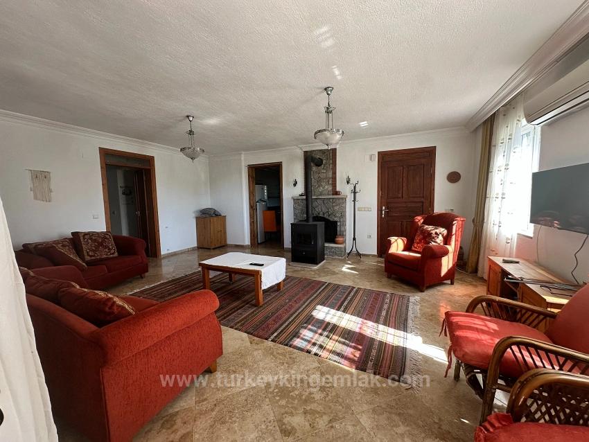 3+1 Traditional Bungalow With Private Pool And Montenegro View – Long Term Rental