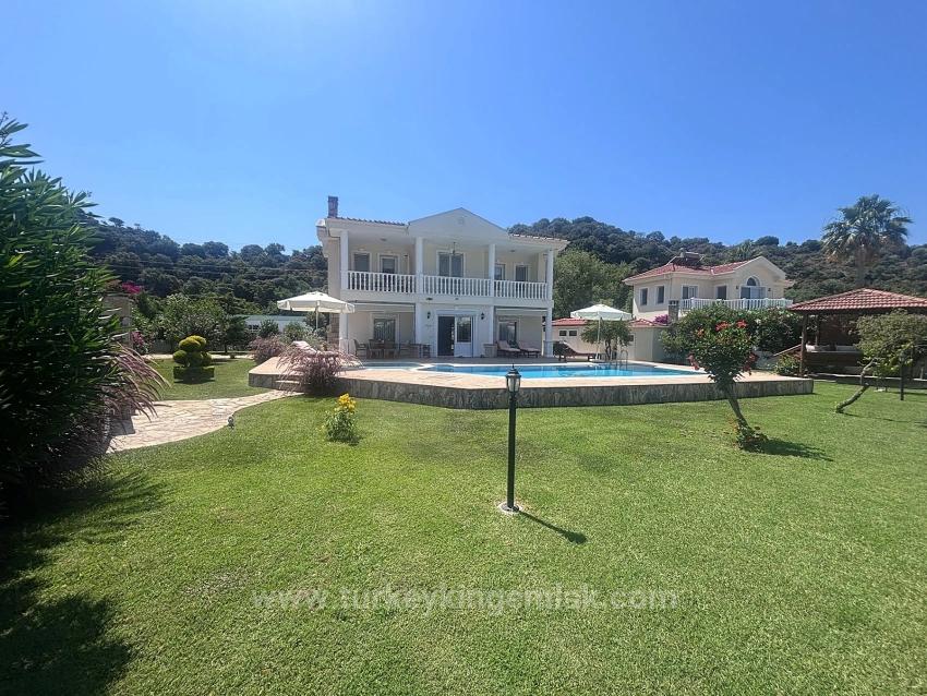 Magnificent Villa In Dalyan Maraş Region.