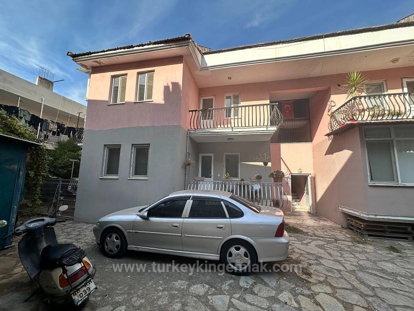 A 2-Bedroom Apartment With A Warm Home In The Center Of Dalyan.