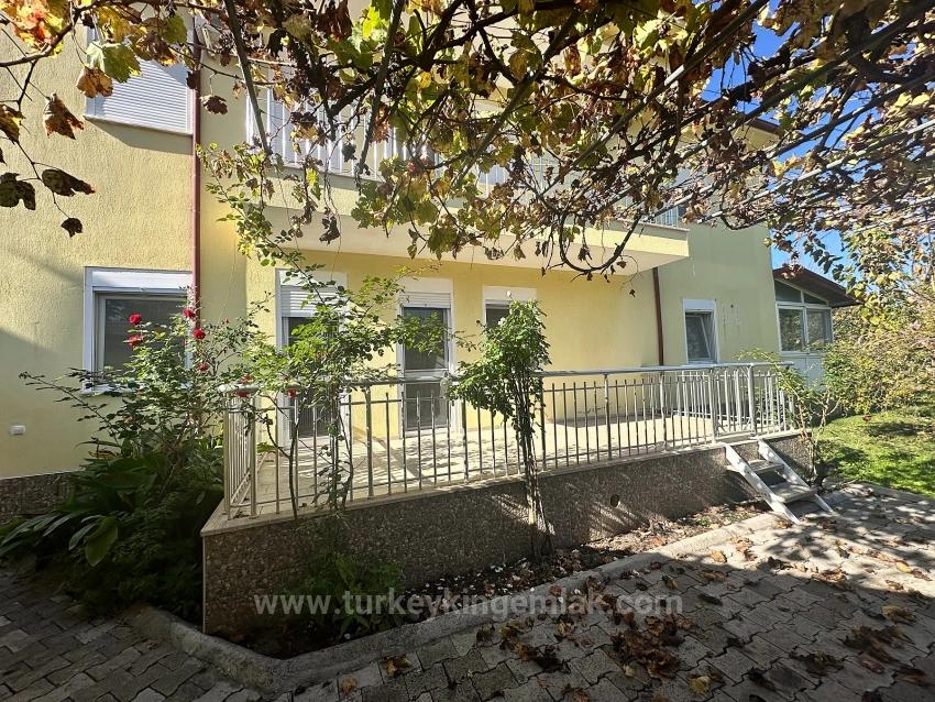 Great Opportunity For Dual Living – Unlimited Potential On A 1,000M² Plot