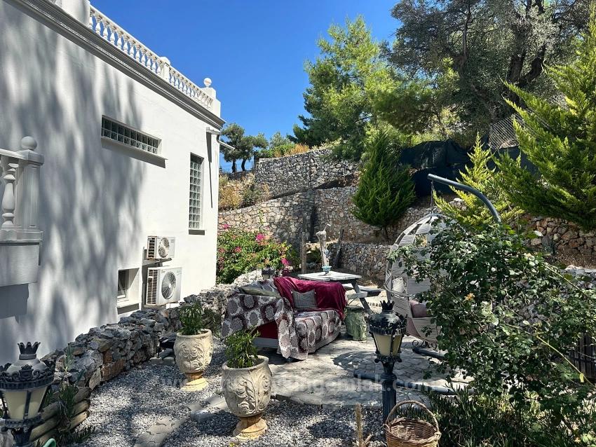 Luxury 7-Bedroom Mansion With Unparalleled Sea Views In Gökbel – Prestigious Location On A 5,000 M² Plot