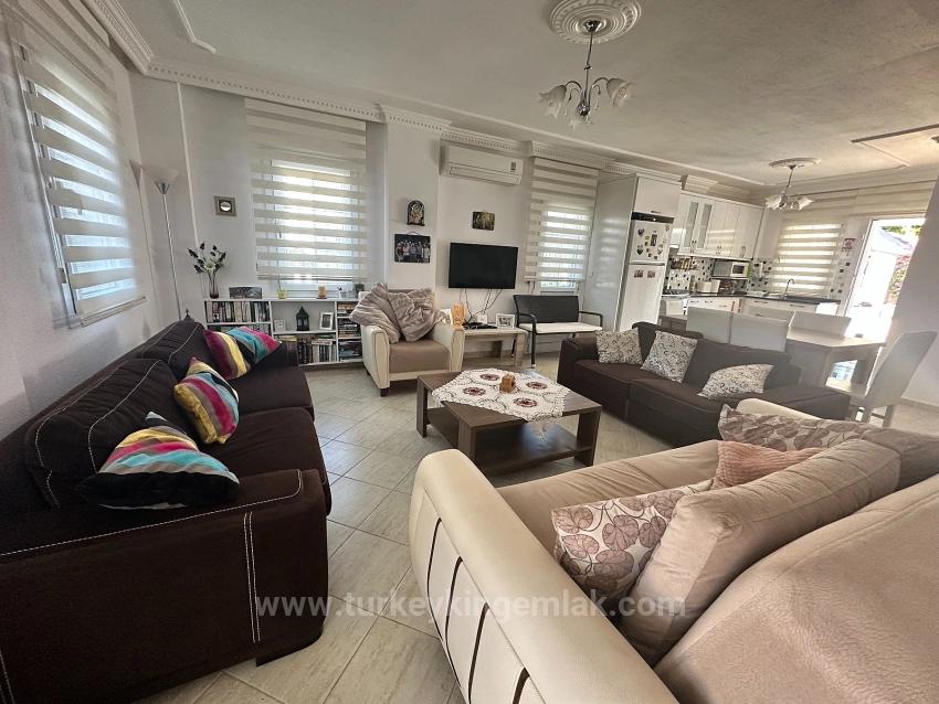 Villa Iris Is A Modern, Semi-Detached Villa With A Shared Pool.