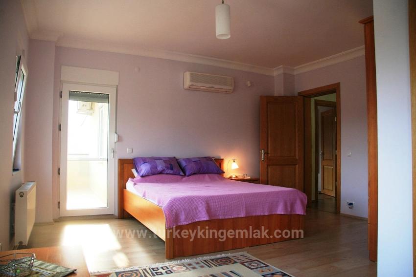 Luxury Nature Villa Located On A 6,000 M² Private Plot