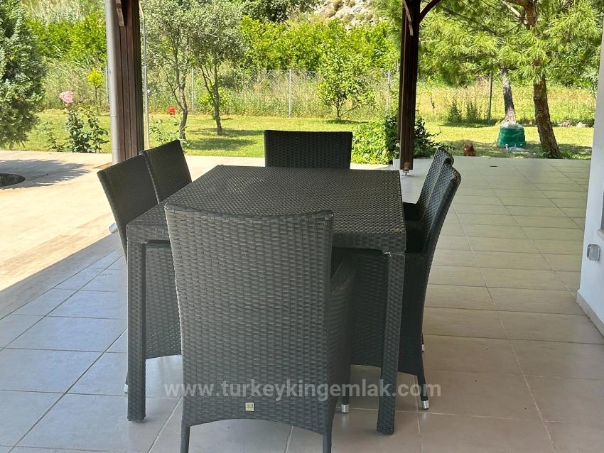 Luxury Nature Villa Located On A 6,000 M² Private Plot