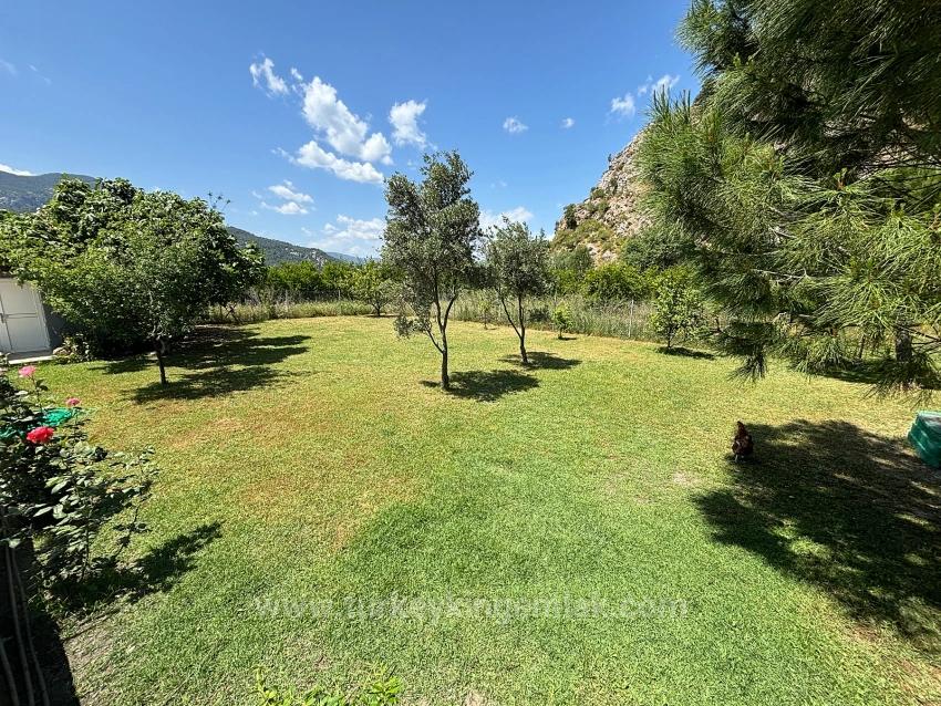 Luxury Nature Villa Located On A 6,000 M² Private Plot