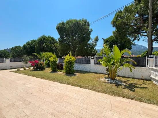 Villa Aurelia – Timeless Elegance Address