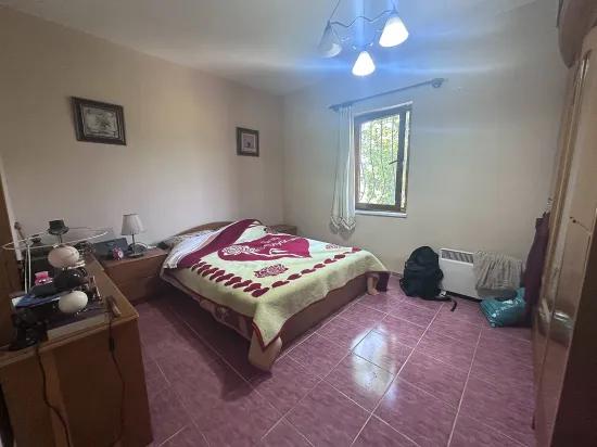 Spacious Village Home With Mountain Views And Mature Gardens