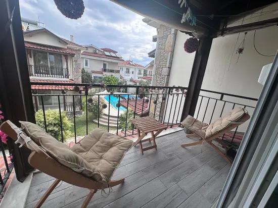 Dalyanda 1. floor apartment and spacious beautiful garden