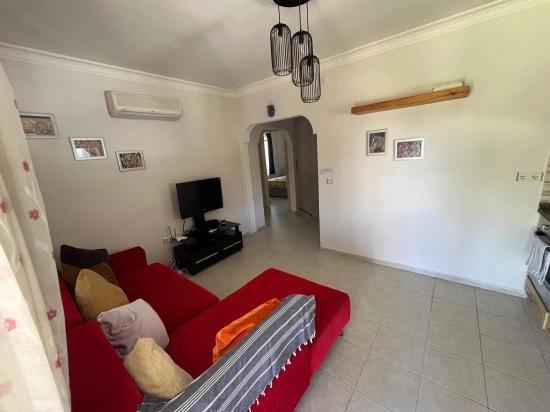 A Comfortable And Peaceful Ground Floor Apartment