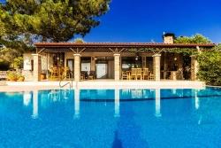 4+1 Bedroom Vip Villa For Sale in Gökbel Nbh. Ortaca - 8.000 m²