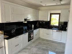 A Timeless Luxury Opening To The View