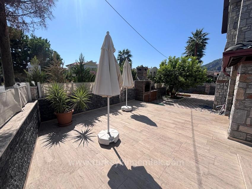 Современная Вилла, Идеальная Для Летней Аренды