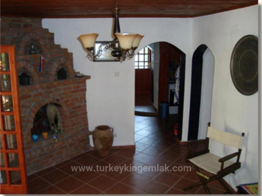 Очаровательный Отдельно Стоящий Бунгало С Инвестиционным Потенциалом В Районе Далян