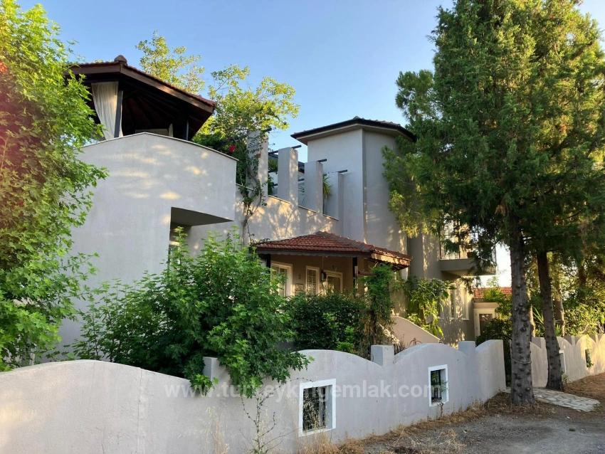 Для Продажи Вилла 3+2 в Dalyan Ortaca - 452 m²