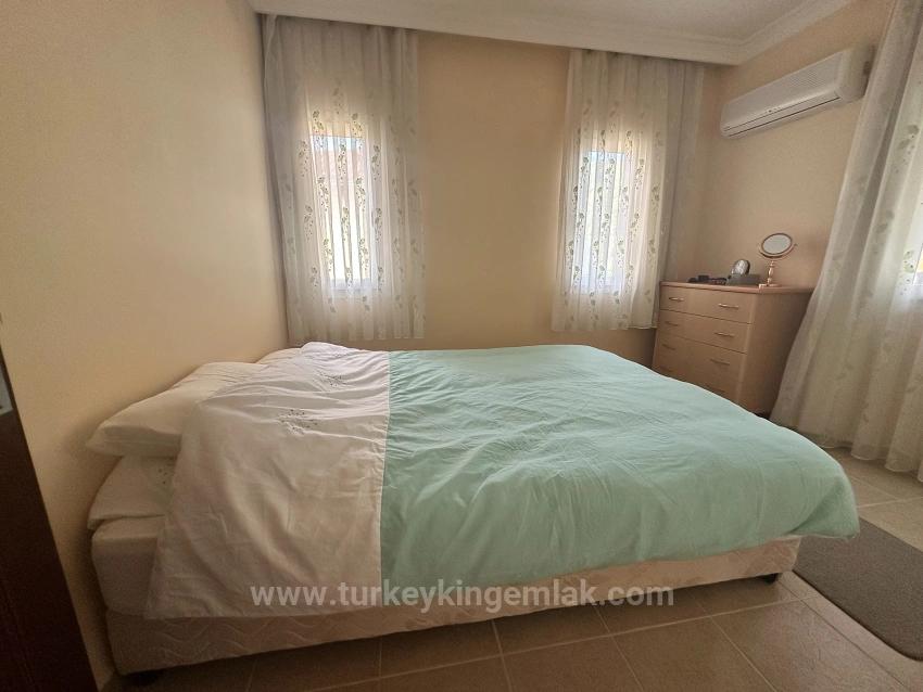 Вилла С Общим Бассейном В Небольшом Закрытом Жилом Комплексе.