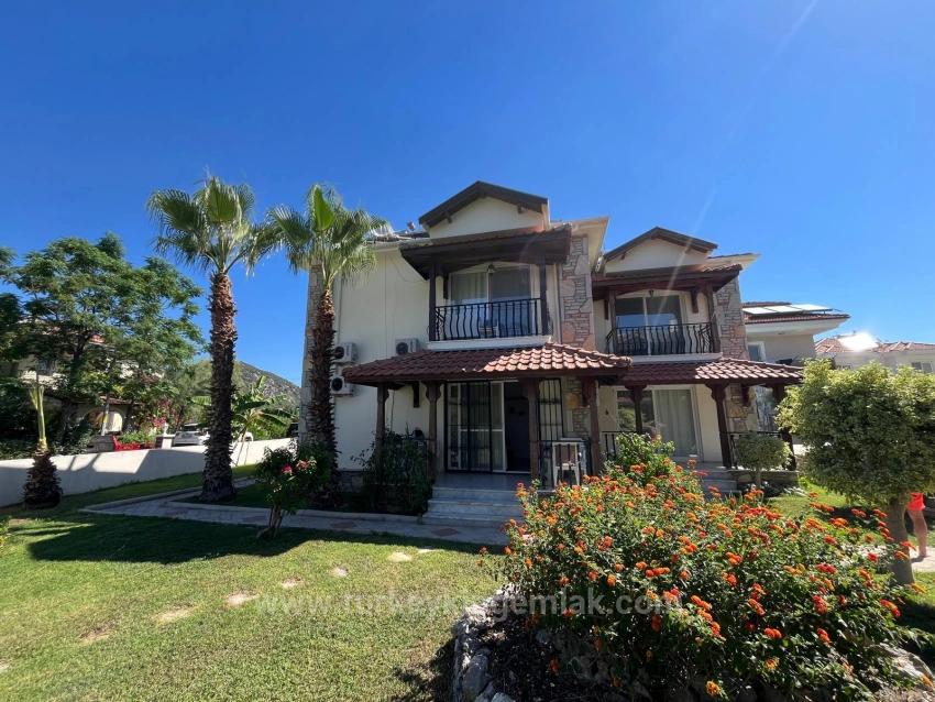 Уютная И Спокойная Квартира На Первом Этаже.