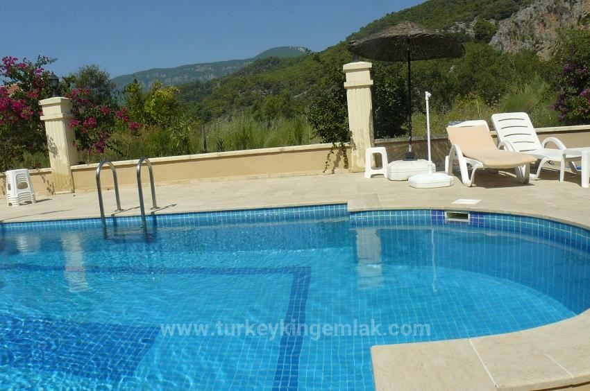 Кингс Вилла № 1 — Эксклюзивная Жизнь, Наполненная Элегантностью И Видом На Реку.