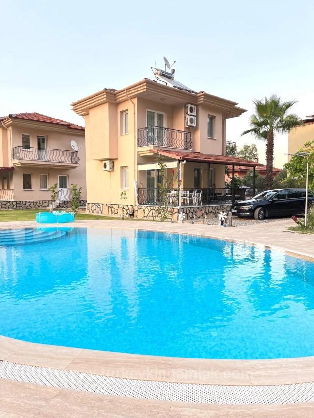 Для Продажи Вилла 2+1 в Okçular Ortaca - 120 m²