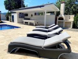 Для Продажи Vip-Вилла 8+2 в Okçular Ortaca - 1.174 m²