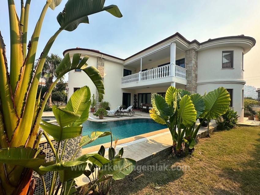 Ortaca Dalyan Mah. Satılık 5+1 Vip Villa - 980 m²