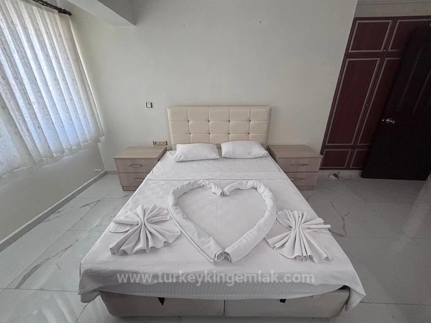 Dalyan Merkezde 5 Yatak Odalı Tripleks Villa