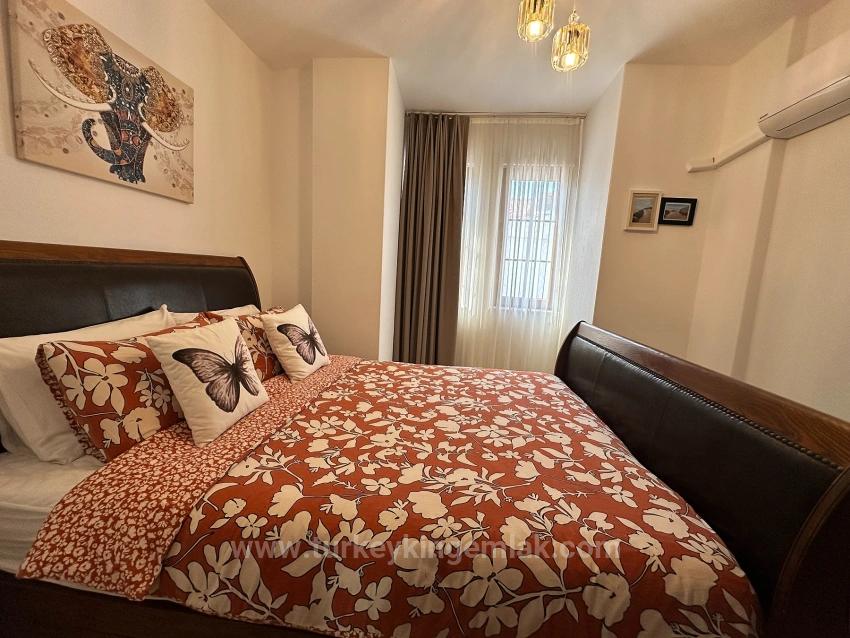 Dalyan Osmanağalar Bölgesinin 'De, Ortak Havuzlu Yarı Müstakil Villa