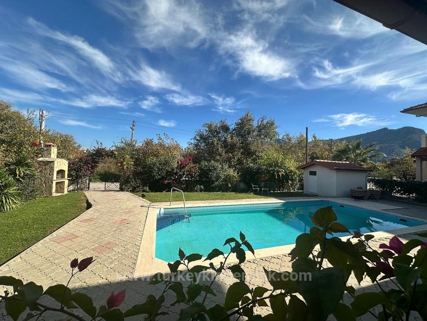 Dalyan Merkezde Kiralık Zemin Kat Daire