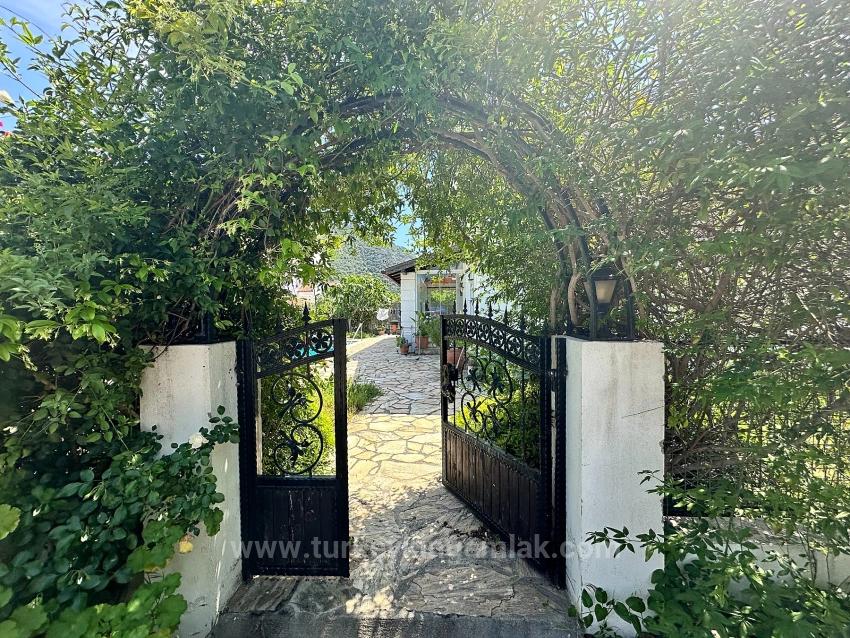 Dalyan Arıkbaşı Mevkiinde Dormer Bungalov