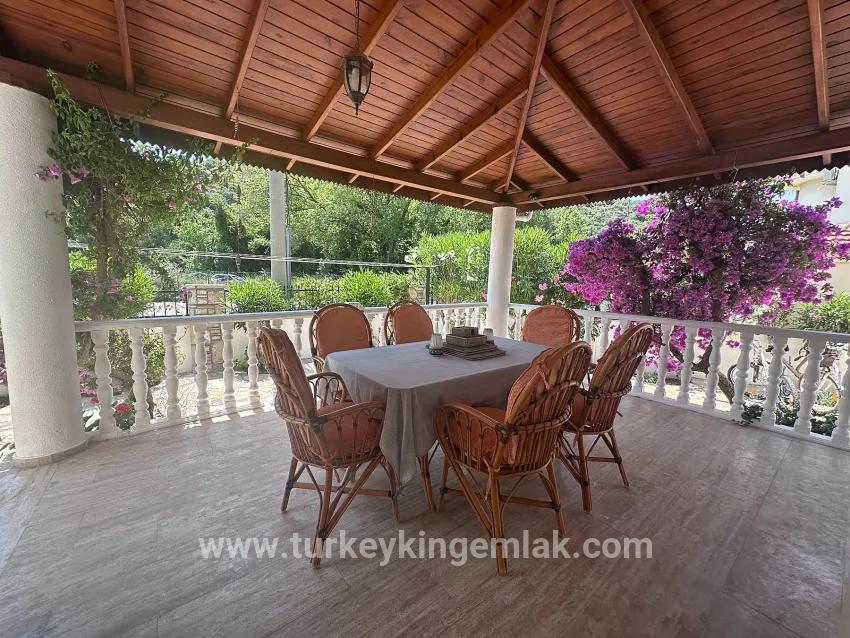 Dalyan Maraş Bölgesinde Muhteşem Villa.