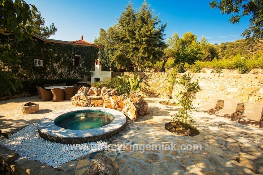 Ortaca Gökbel Mah. Satılık 4+1 Vip villa - 8.000 m²