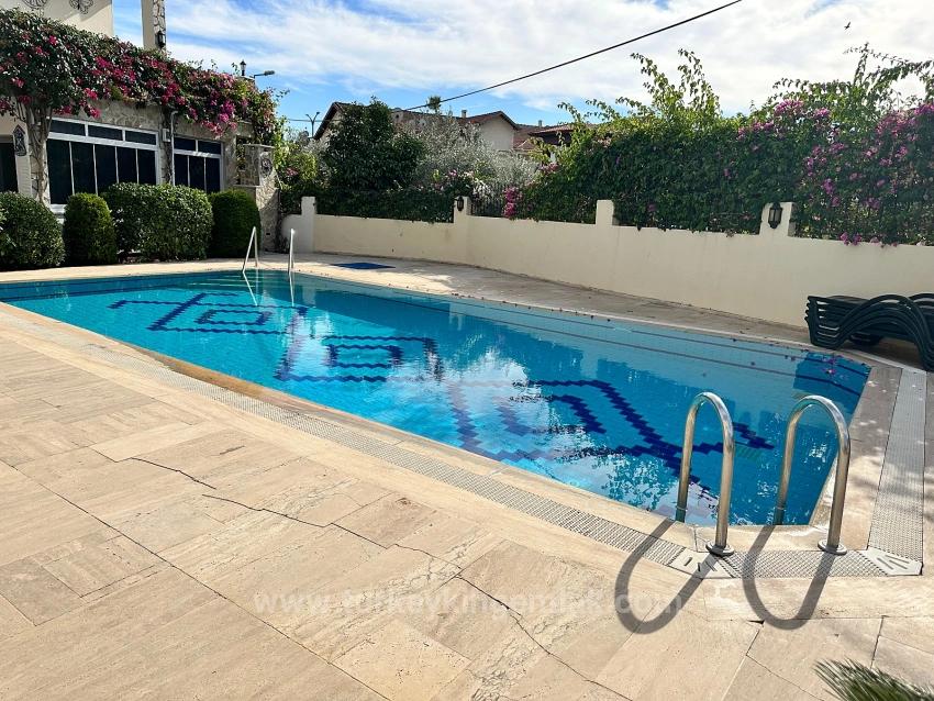 Dalyan Merkezde Sakin Ve Huzurlu Bir Sitede Satılık Dubleks Villa