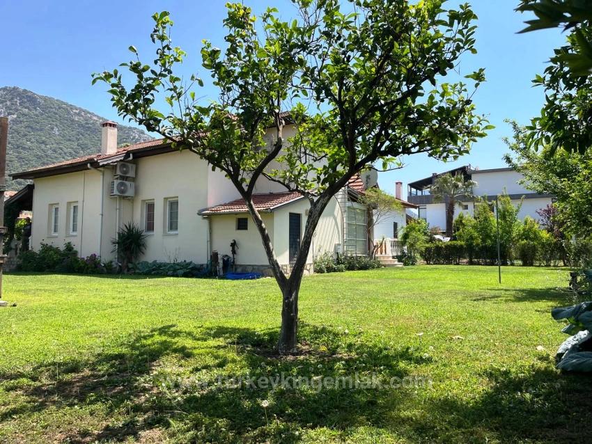 Dalyan Arıkbaşın Da Site İçerinde Satılık Bungalow