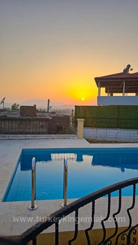 Dalaman Şerefler'de Satılık Dubleks Villa