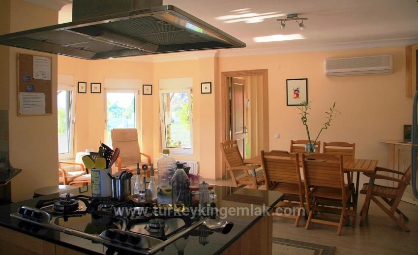 6.000 M² Özel Arazide Konumlanan Lüks Doğa Villası