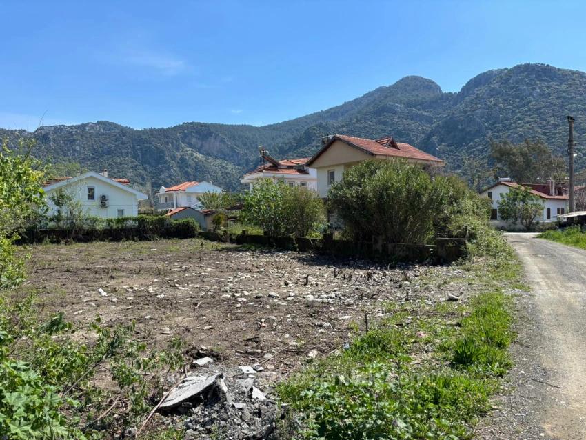 Muğla Dalyan Arıkbaşı’nda Satılık Konut İmarlı Köşe Parsel
