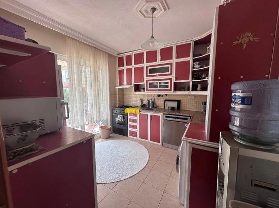 500m² Özel Arsa İçerisinde Karakterli Villa – Büyük Potansiyel Sunuyor